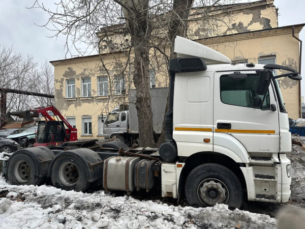 КамАЗ 65206 6x4 Седельный тягач 65206-T5 — Б/У, 2018 г.