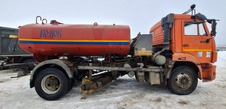 АО Мценский завод "Коммаш" КО-829Д1 на шасси КамАЗ 53605 4x2 КДМ КО-806 — Б/У, 2021 г.