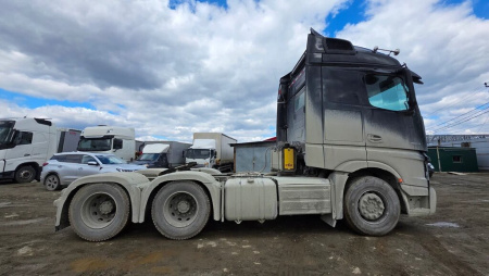 Mercedes-Benz Actros 6x4 Седельный тягач 2653 — Б/У, 2023 г.