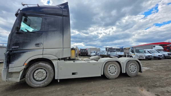 Mercedes-Benz Actros 6x4 Седельный тягач 2653 — Б/У, 2023 г.