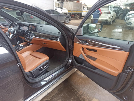 BMW 5-SERIES M550i xDrive — Б/У, 2017 г.