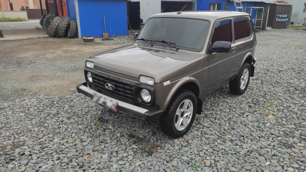 LADA Luxe Кондиционер 1.7 5MT — Б/У, 2024 г.