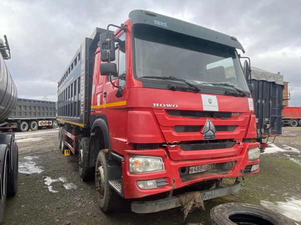 Howo ZZ 8x4 Самосвал ZZ3407S3867E — Б/У, 2022 г.