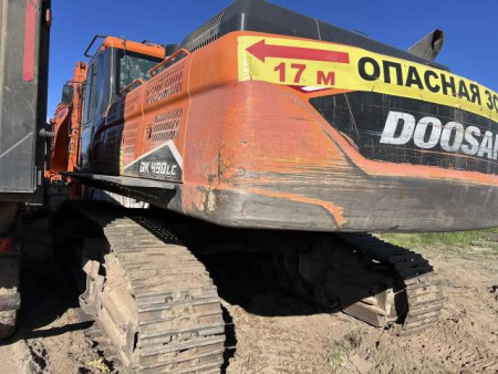 Doosan DX490 Экскаватор DX490LCA-7M — Б/У, 2023 г.