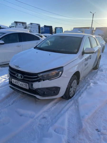 LADA VESTA Седан Life 1.6 106hp 5MT — Б/У, 2023 г.
