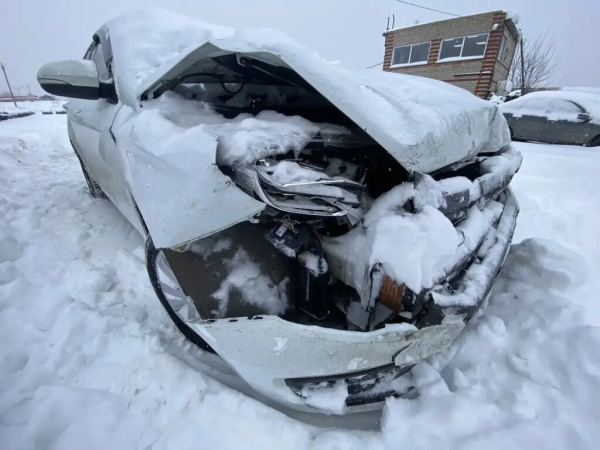LADA VESTA Седан Life 1.6 106hp 5MT — Б/У, 2023 г.