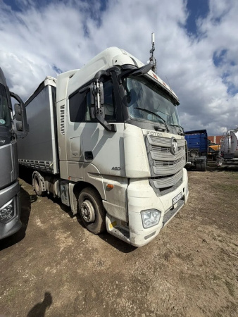 Foton AUMAN 4x2 Седельный тягач BJ4189SLFKA — Б/У, 2023 г.
