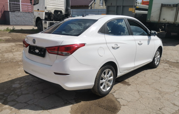CHANGAN LX 1.5 5DCT (I поколение) — Б/У, 2023 г.