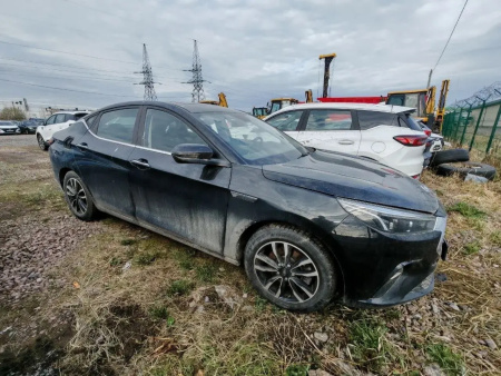 JAC J7 Luxury 1.5T CVT — Б/У, 2023 г.