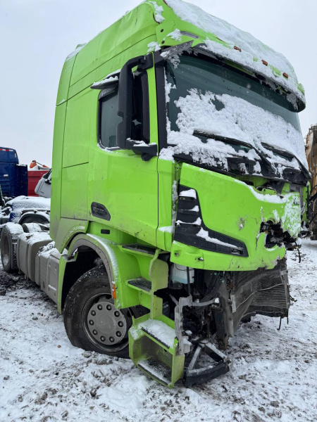 Shacman (Shaanxi) SX 4x2 Седельный тягач SX4188YY381 — Б/У, 2023 г.