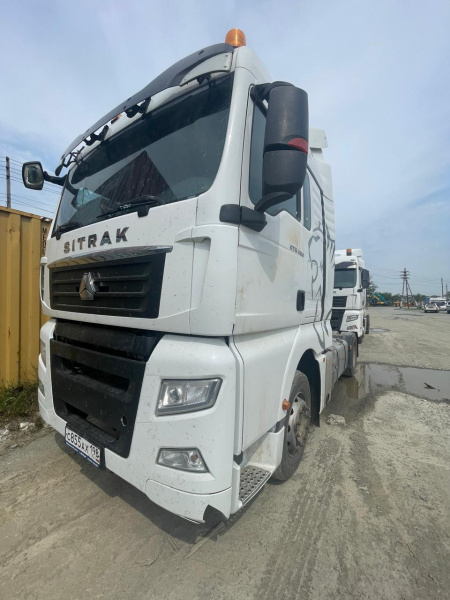 SITRAK C7H 4x2 Седельный тягач ZZ4186V361HE — Б/У, 2023 г.