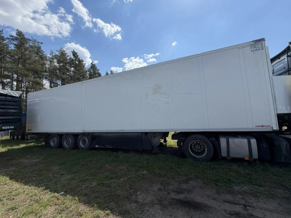 Schmitz Cargobull SKO24 Полуприцеп изотермический/рефрижератор SCB S3B — Б/У, 2024 г.