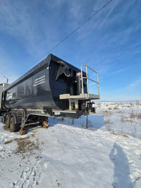 Grunwald 9453 Полуприцеп самосвальный 9453-0000010-50 — Б/У, 2022 г.