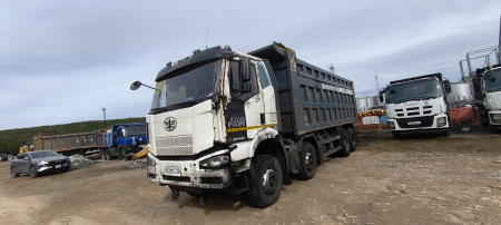 FAW J6 8x4 Самосвал СА3310Р66K24T4E5 — Б/У, 2023 г.