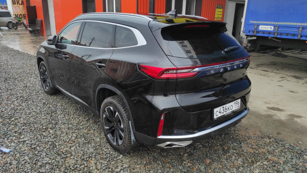 EXEED Luxury 1.6 7DCT 4WD — Б/У, 2023 г.