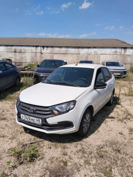 LADA GRANTA #Клуб 1.6 90hp 5MT — Б/У, 2023 г.