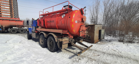 Ural 4320 6x6 Агрегат для сбора нефти и газового конденсата 6602D2-30 — Б/У, 2024 г.