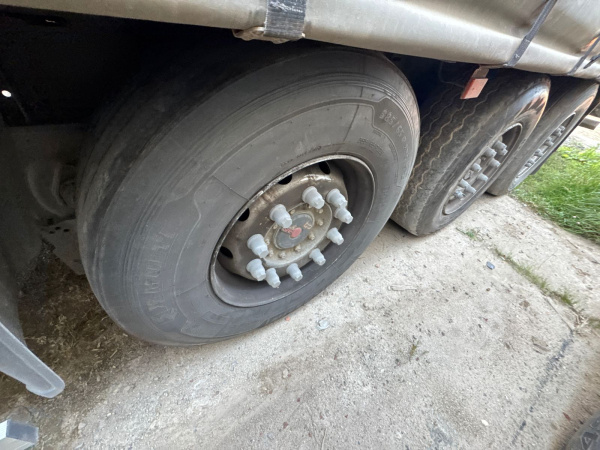 Туймазинский завод автобетоновозов 5885 Полуприцеп шторный 588510 — Б/У, 2024 г.