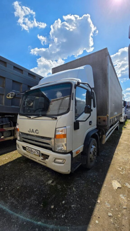 Новый завод 3008 на шасси JAC N120 Бортовой 3008D4 Новый завод — Б/У, 2022 г.