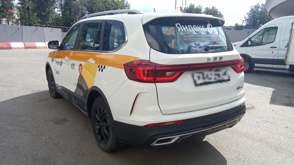 SWM Smart 1 1.5T 7DCT 2WD (I Поколение) — Б/У, 2023 г.