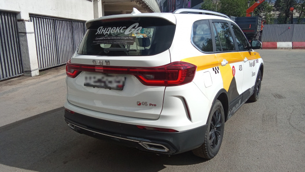 SWM Smart 1 1.5T 7DCT 2WD (I Поколение) — Б/У, 2023 г.