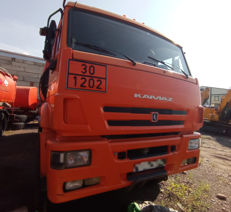 КАМАЗ 65224 6X6 Автоцистерна нефтепромысловая — Б/У, 2017 г.