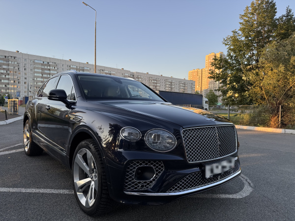 BENTLEY V8 — Б/У, 2023 г.