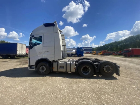 Volvo FM 6x2 Седельный тягач FM-TRUCK — Б/У, 2016 г.