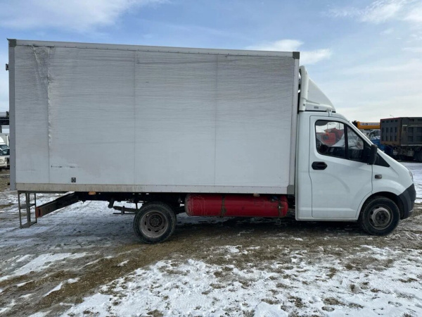 GAZ GAZELLE NEXT Бортовой A21R35 — Б/У, 2023 г.