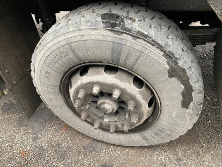 Shacman (Shaanxi) SX 8x4 Самосвал SX331863366 — Б/У, 2022 г.
