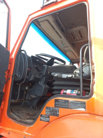 КамАЗ 53504 6x6 Седельный тягач 53504-46 — Б/У, 2017 г.