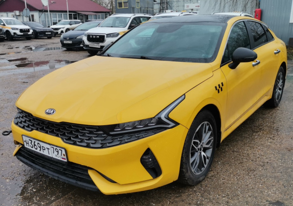KIA Prestige 2.5 8AT — Б/У, 2021 г.