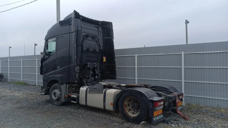 Volvo FH 4x2 Седельный тягач FH-TRUCK — Б/У, 2017 г.