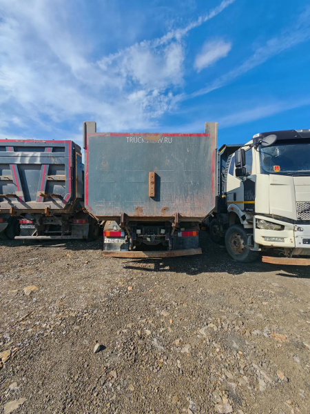 FAW CA 3310 8x4 Самосвал — Б/У, 2023 г.