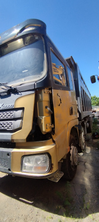 Shacman (Shaanxi) SX 8x4 Самосвал SX331863366 — Б/У, 2024 г.