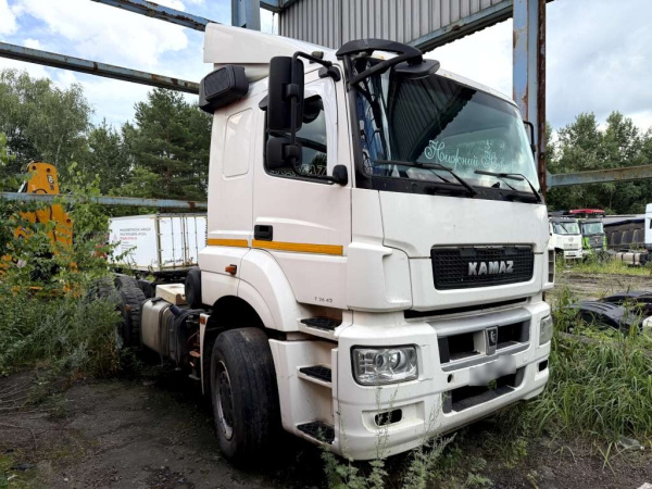 КАМАЗ 65206 6x4 Седельный Тягач — Б/У, 2017 г.