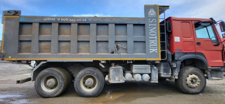 Howo ZZ 6x4 Самосвал ZZ3327S3847E — Б/У, 2021 г.