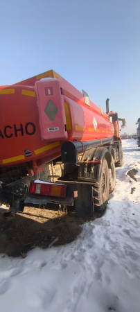 Завод ГРАЗ 5614 на шасси КамАЗ 43118 6x6 Автотопливозаправщик 56142-0000010-45 — Б/У, 2015 г.