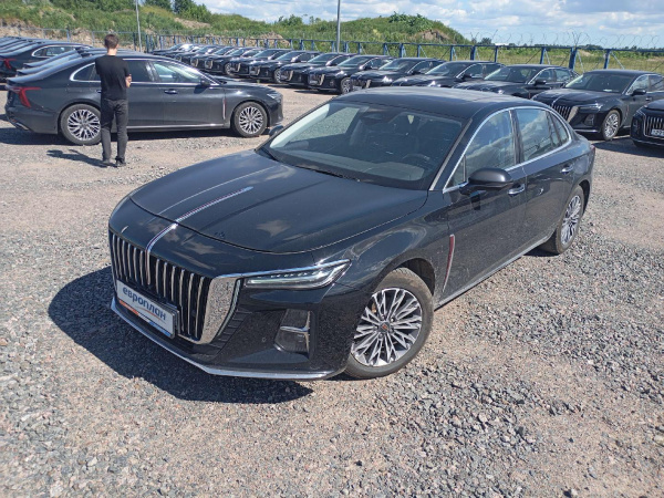 Hongqi H5 — Б/У, 2024 г. (Санкт-Петербург, 77957 км)
