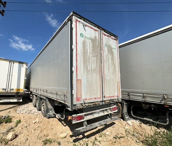 GRUNWALD 9453-0000010-10 Полуприцеп шторный/бортовой — Б/У, 2024 г.