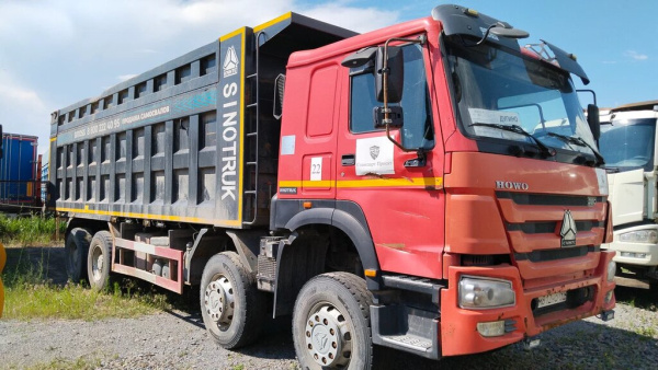 Howo ZZ 8x4 Самосвал ZZ3407S3867E — Б/У, 2022 г.