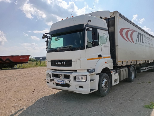 КамАЗ 5490-S5 — Б/У, 2018 г. (Санкт-Петербург, 800000 км)