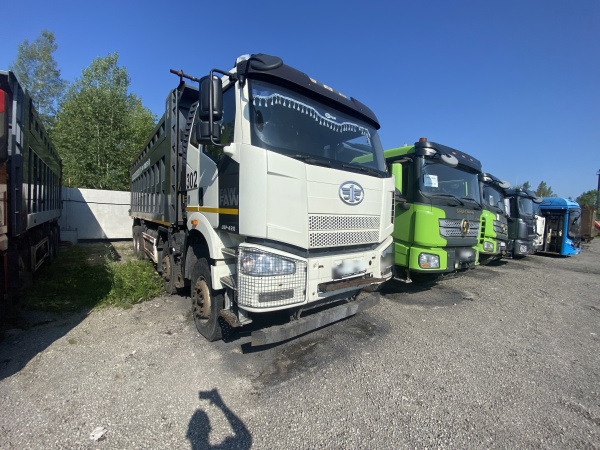 FAW CA3310P66K24T4E5 — Б/У, 2023 г.