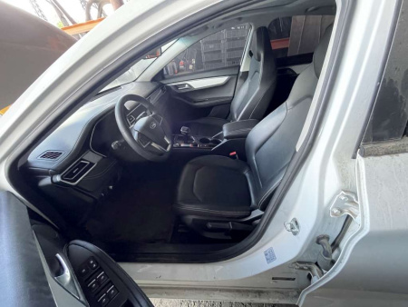 JAC Luxury 1.5T CVT — Б/У, 2023 г.