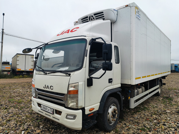 Новый завод 3008 на шасси JAC N120 Изотермический/рефрижератор 3008D2 — Б/У, 2022 г.