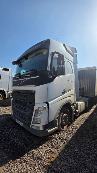 Volvo FH 4x2 Седельный тягач FH-TRUCK — Б/У, 2021 г.