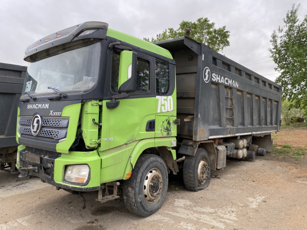 Shacman (Shaanxi) SX 8x4 Самосвал SX33186V366 — Б/У, 2023 г.