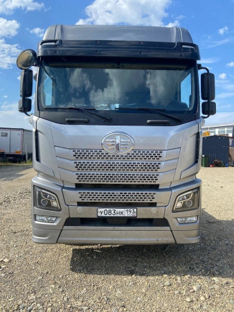 FAW JH6 6x4 Седельный тягач CA4250P25K15T1E5A80 — Б/У, 2023 г.