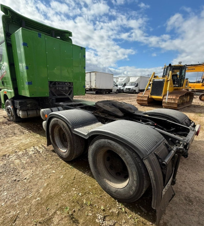 FAW JH6 6x4 Седельный тягач CA4250P25K15T1NE5A80 — Б/У, 2023 г.