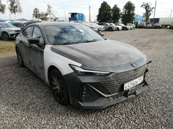 Changan UNI-V DLX 1.5T 7DCT — Б/У, 2023 г.
